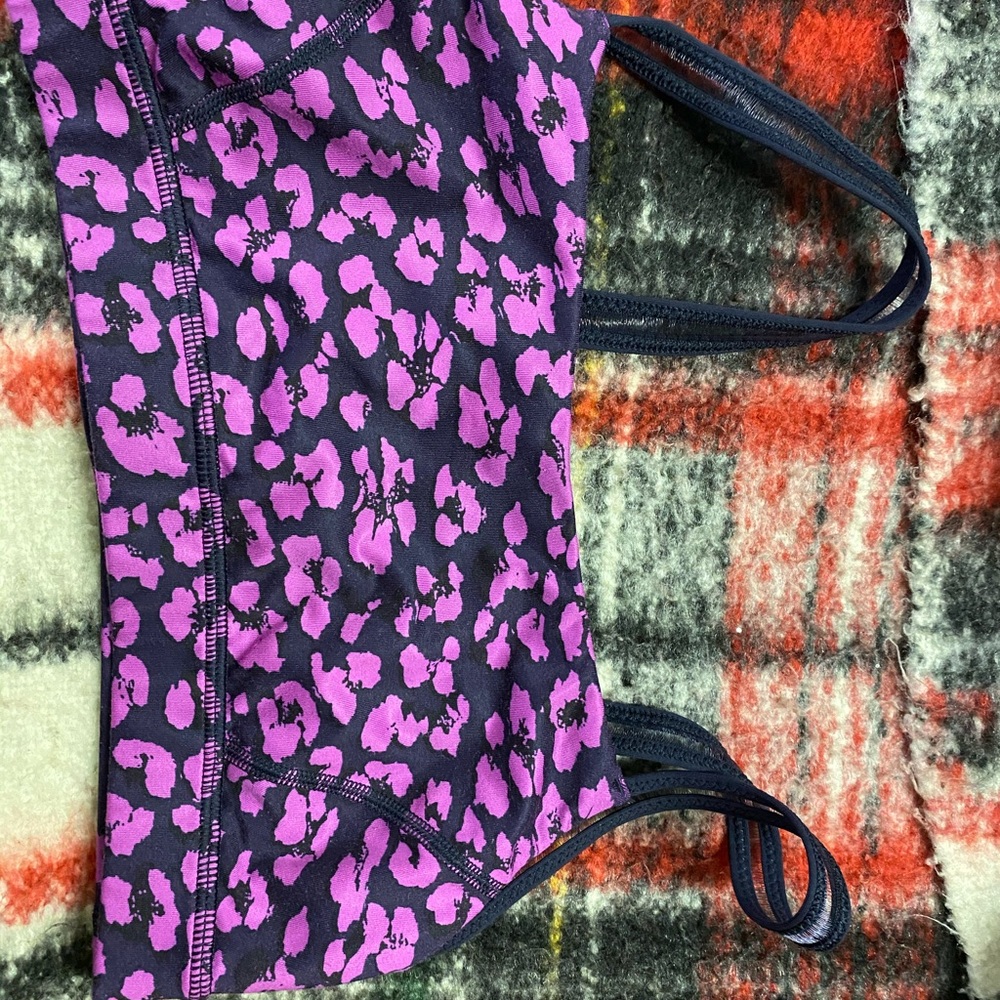 Lululemon bra